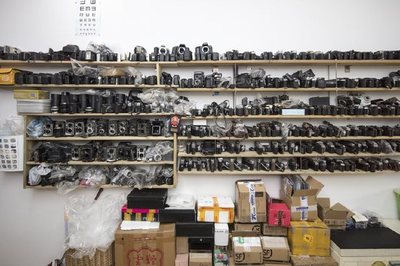 膠片相機的“華佗” 37年修復10萬臺，月入萬元的匠心守護者
